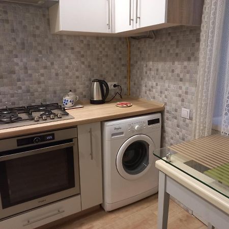 На Ярослава Мудрого Lviv Exteriör bild