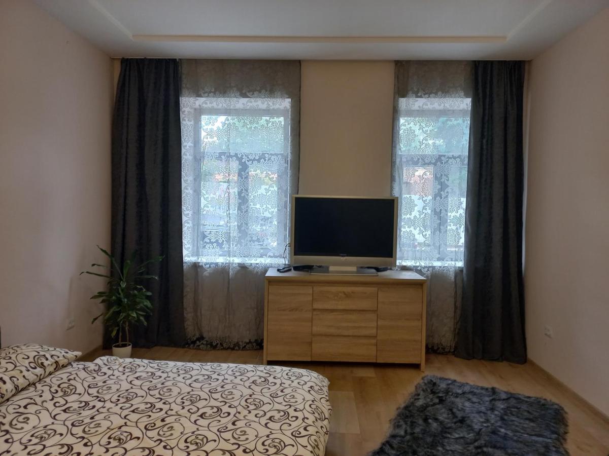 На Ярослава Мудрого Lviv Exteriör bild